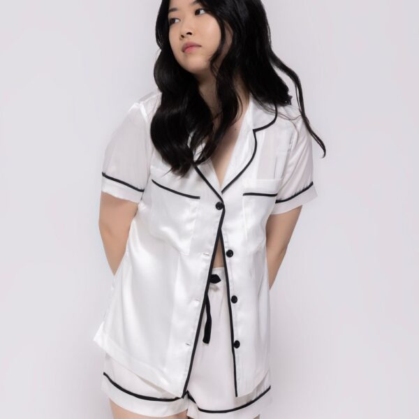 Blusa manga curta off