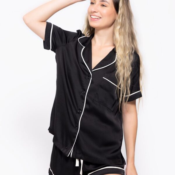 Blusa manga curta preta